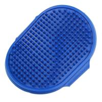 Щетка-массажер (Зооник) овальная резиновая цветная