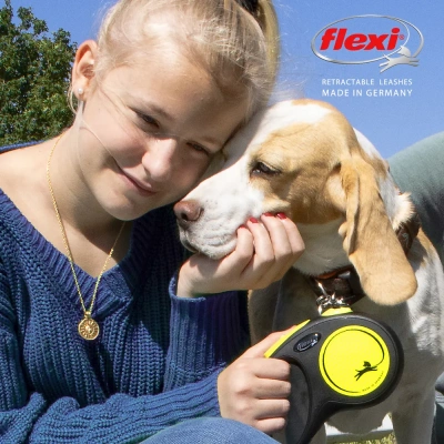 Рулетка (Flexi) New Neon S ремень 5м до 15кг желтый