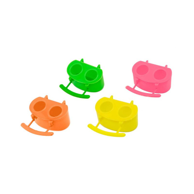 Кормушка Дарэлл Евро средняя, овальная с крышкой, 7,5*3,5*3см д/птиц